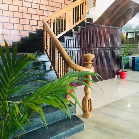 Hotel Maharaja Inn By Geetanjali Hotels Katra  Ngoại thất bức ảnh