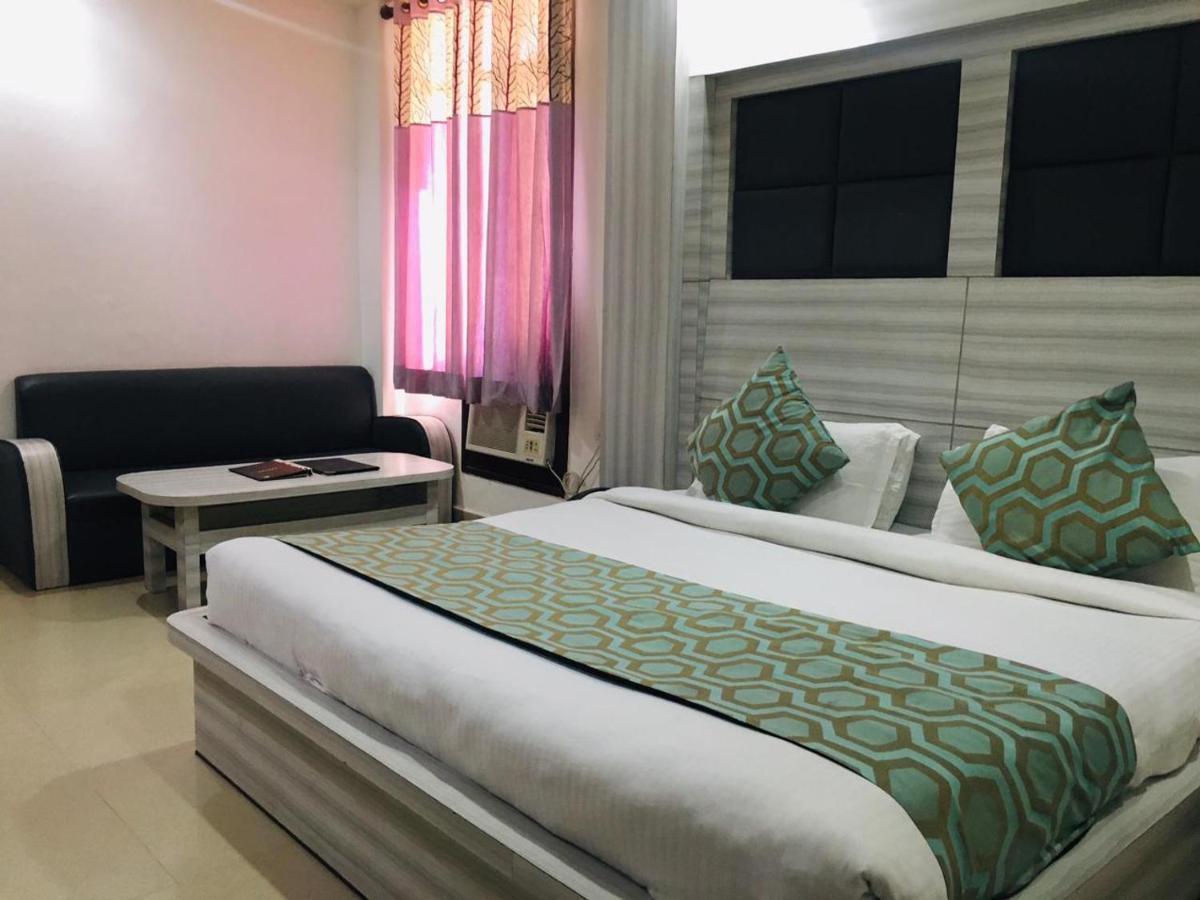 Hotel Maharaja Inn By Geetanjali Hotels Katra  Ngoại thất bức ảnh