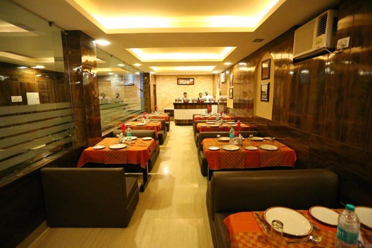 Hotel Maharaja Inn By Geetanjali Hotels Katra  Ngoại thất bức ảnh