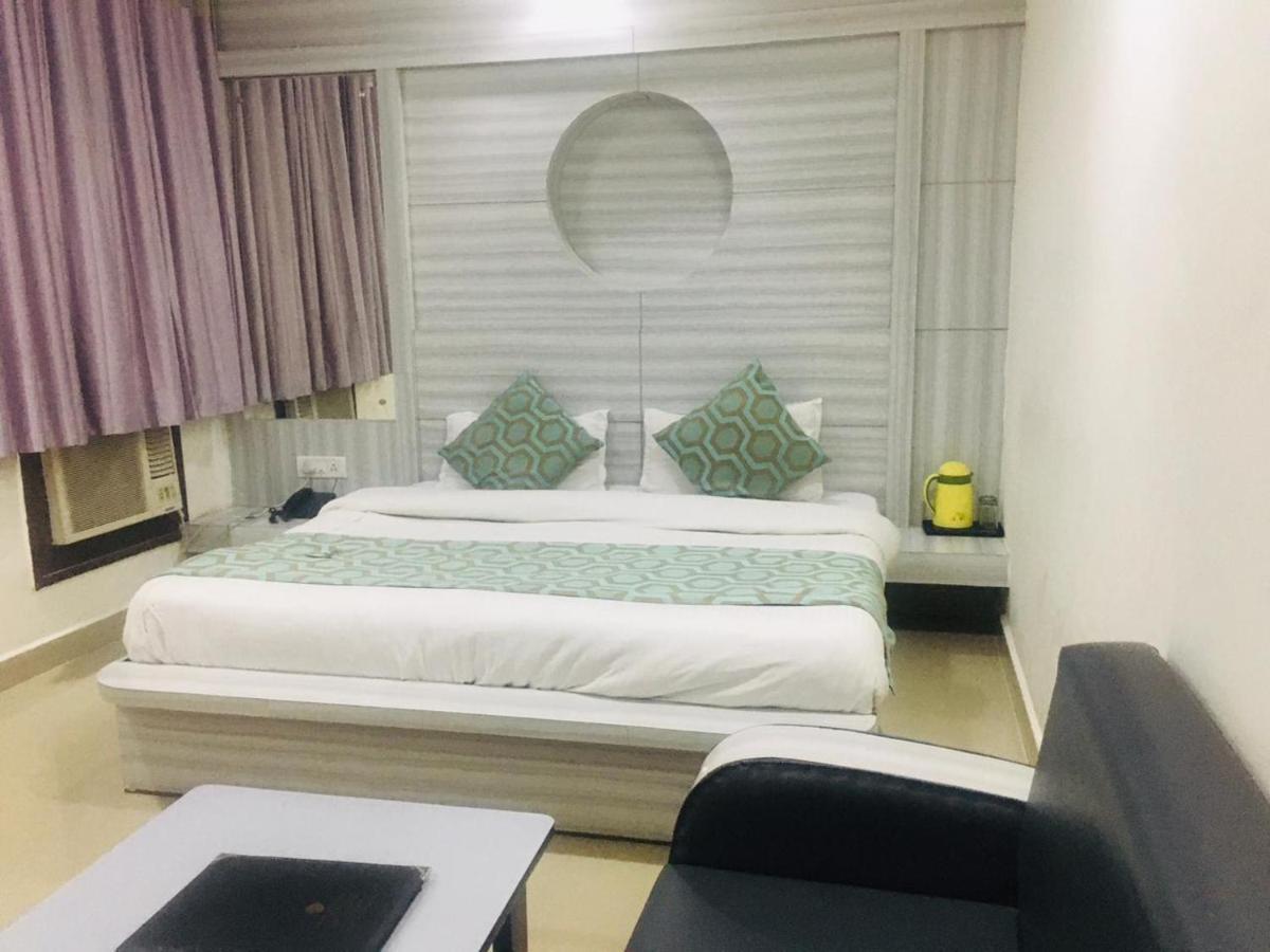 Hotel Maharaja Inn By Geetanjali Hotels Katra  Ngoại thất bức ảnh